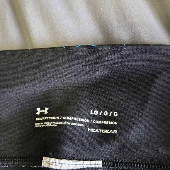 Under Armour Black Compression Leggings - Picture 4 of 5